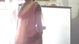 বড়ো মাই, ডোমিনিকা.  ...